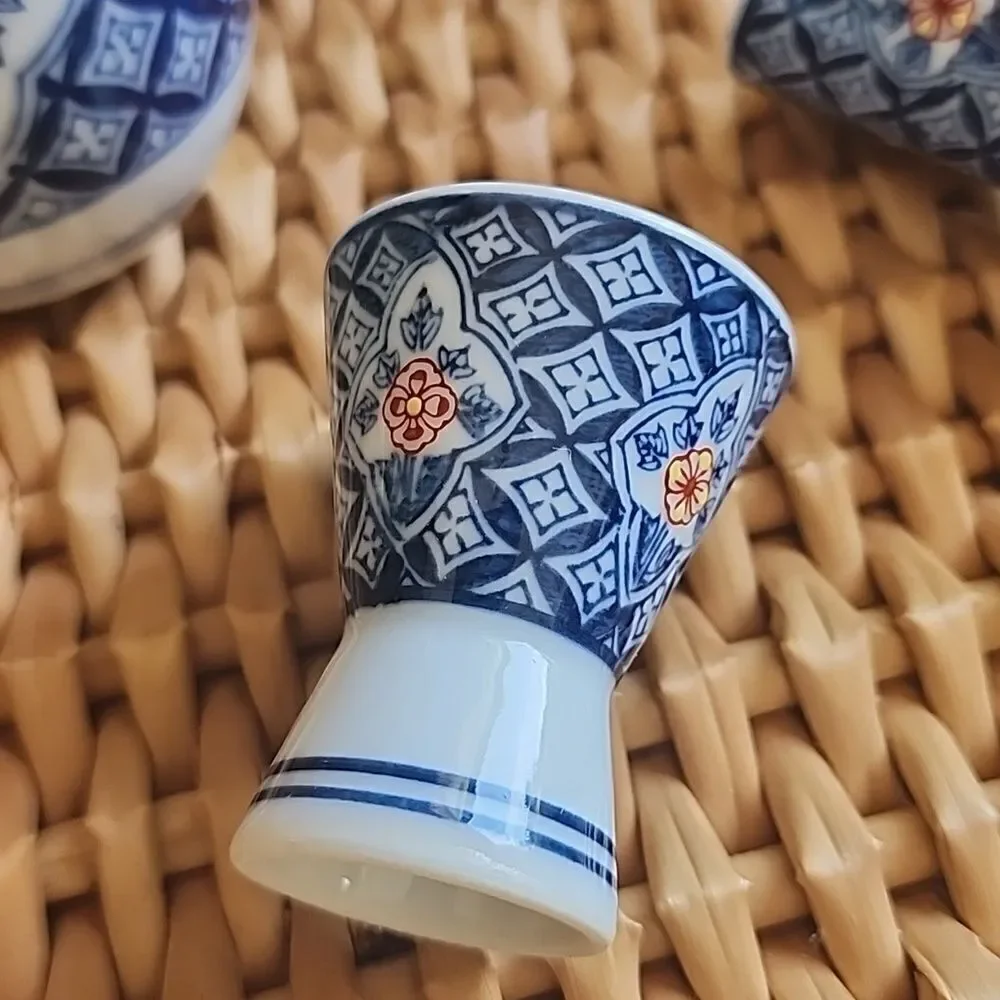 Vintage Blue & White Floral Tokkuri Ochoko Arita Ware Sake 3 Piece Set
